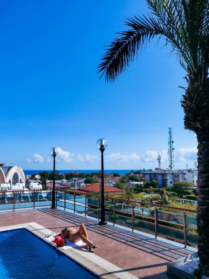 Aquamarine Luxury Residence キレニア エクステリア 写真