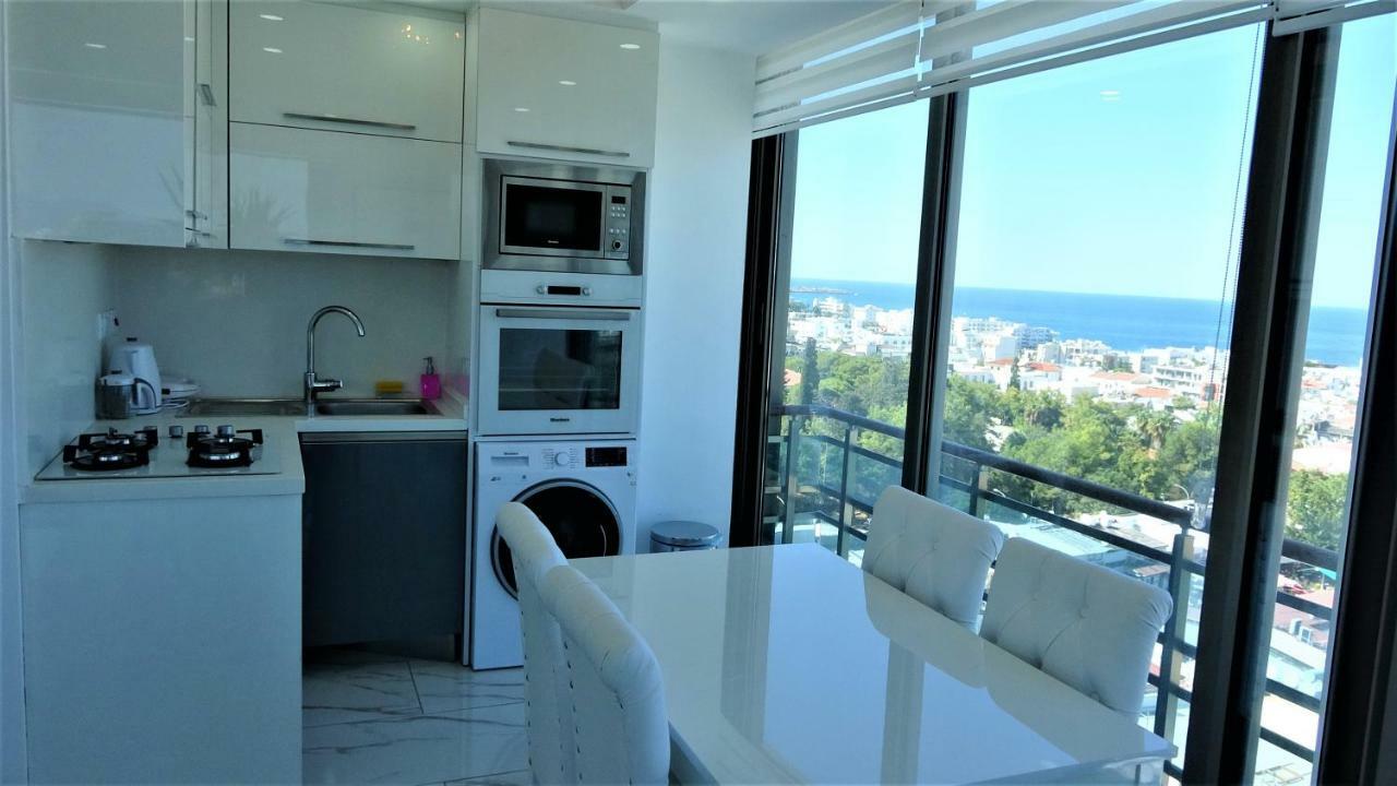 Aquamarine Luxury Residence キレニア エクステリア 写真